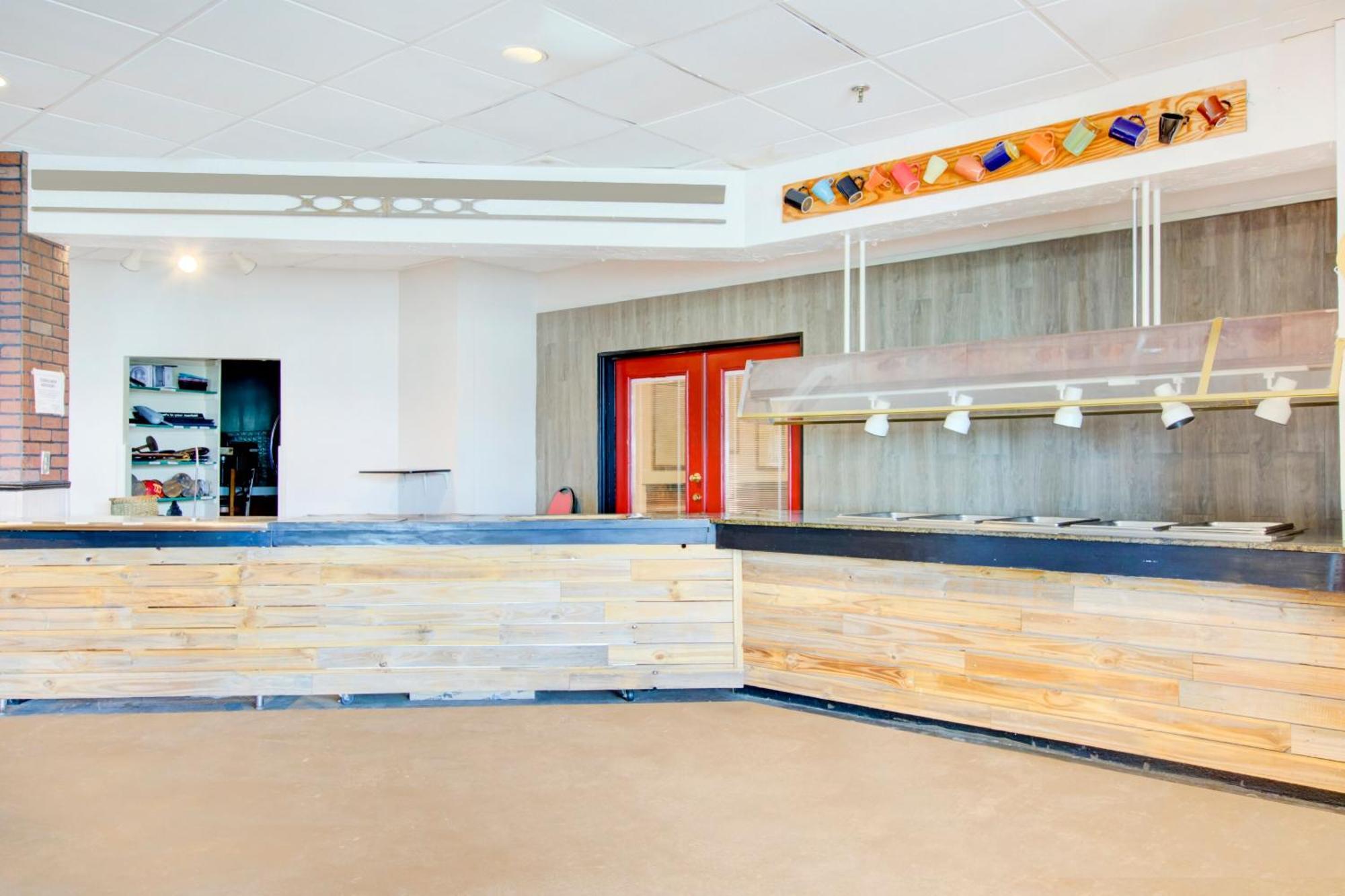 Oyo Hotel Dundee By Crystal Lake Exterior foto